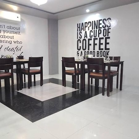 Hotel Rodolfo Tacloban Buitenkant foto